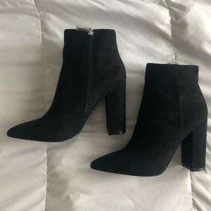 NWOT JustFab Rosamund Bootie